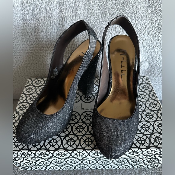 N by Nicole Miller heels, Silver Glitter, Size 6 - Picture 6 of 6